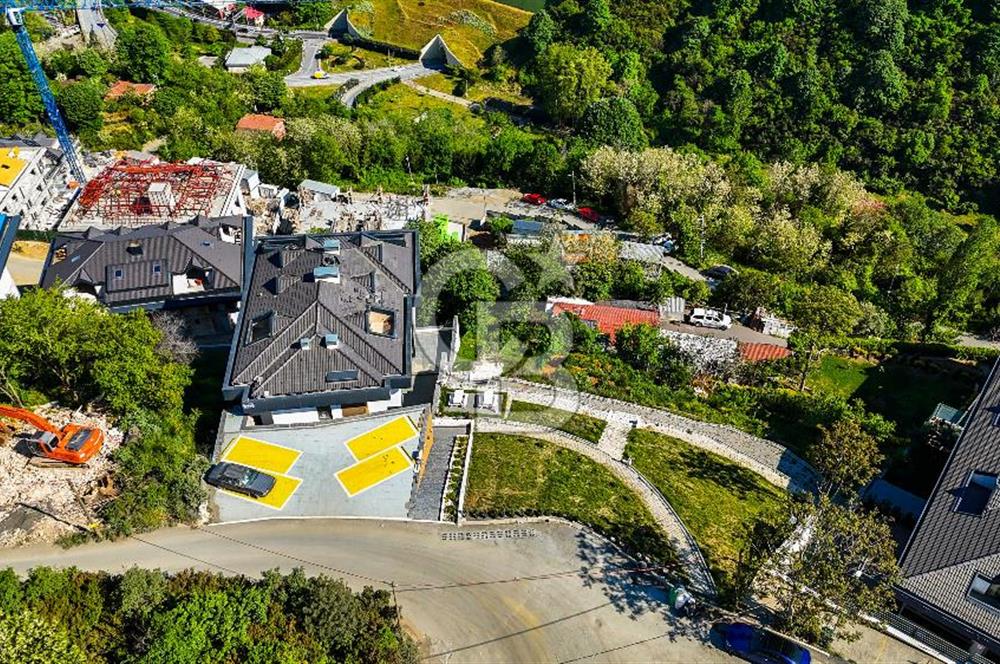 Sarıyer Maden Boğaz Manzaralı Satılık Dubleks