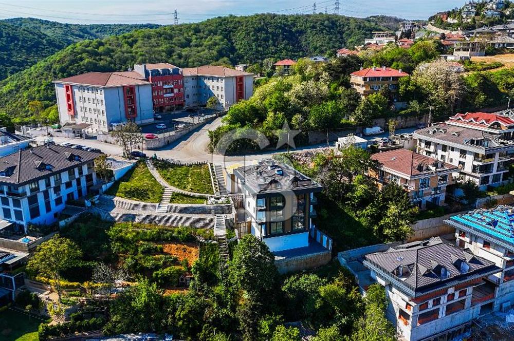 Sarıyer Maden Boğaz Manzaralı Satılık Dubleks