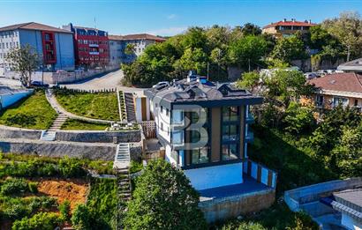 Sarıyer Maden Boğaz Manzaralı Satılık Dubleks