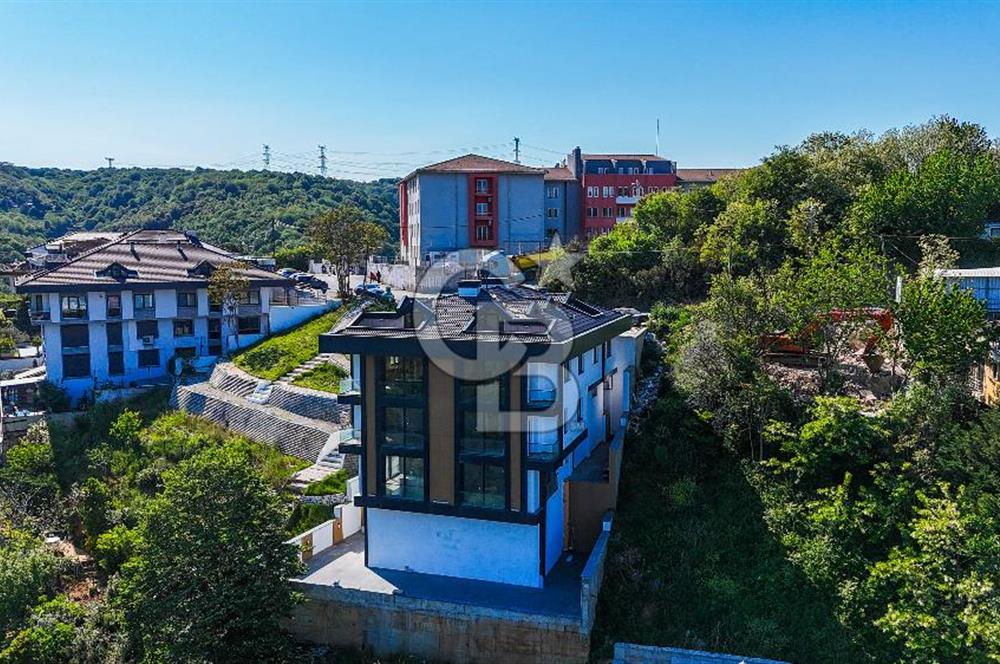 Sarıyer Maden Boğaz Manzaralı Satılık Dubleks