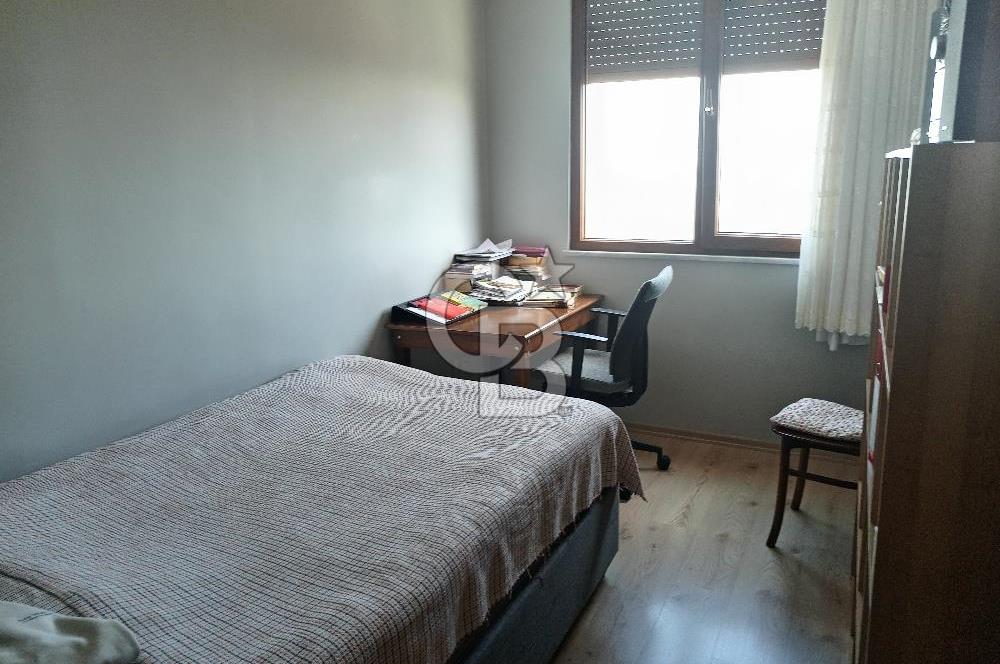 Marmara Ada Evleri Deniz Manzaralı Satılık Daire 