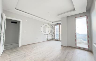 CEVİZLİ MAH. TUGAYYOLUNDA KAPALI OTOPARKLI SİTEDE 5+2 DUBLEKS