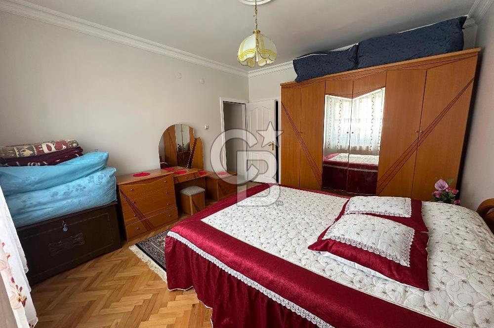 DİKMEN CADDESİNE 2 BİNA 3+1 EBEVEYN BANYOLU EŞYALI KİRALIK DAİRE