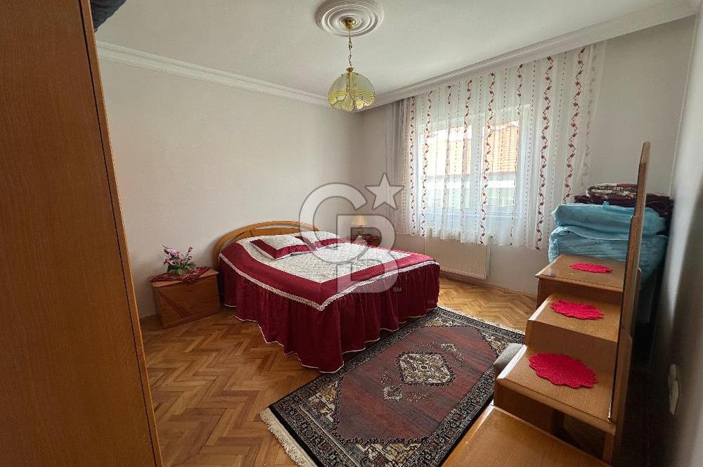 DİKMEN CADDESİNE 2 BİNA 3+1 EBEVEYN BANYOLU EŞYALI KİRALIK DAİRE