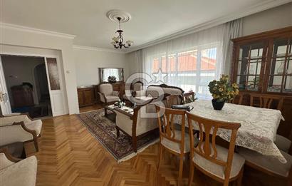 DİKMEN CADDESİNE 2 BİNA 3+1 EBEVEYN BANYOLU EŞYALI KİRALIK DAİRE