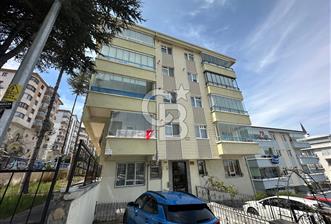 DİKMEN CADDESİNE 2 BİNA 3+1 EBEVEYN BANYOLU EŞYALI KİRALIK DAİRE
