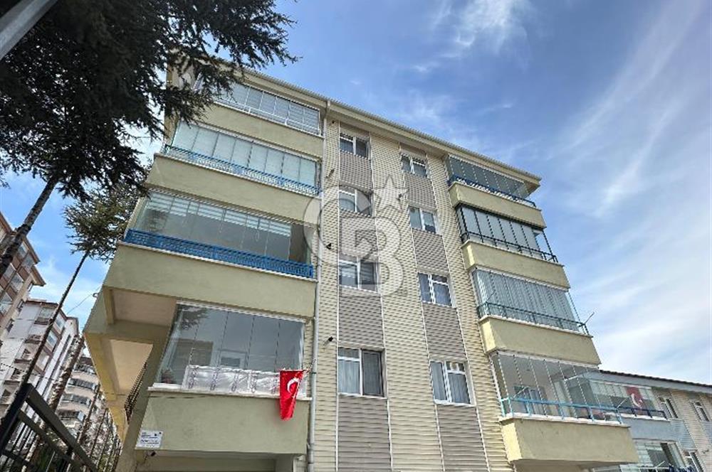 DİKMEN CADDESİNE 2 BİNA 3+1 EBEVEYN BANYOLU EŞYALI KİRALIK DAİRE
