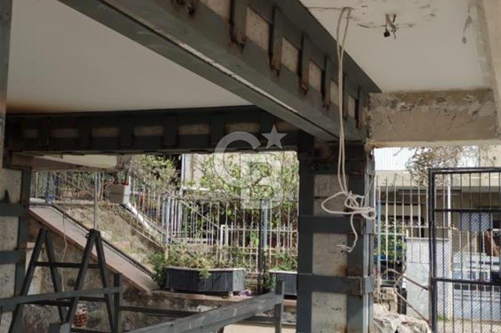 ÇİĞLİ EVKA2 4+1  SATILIK ViLLA
