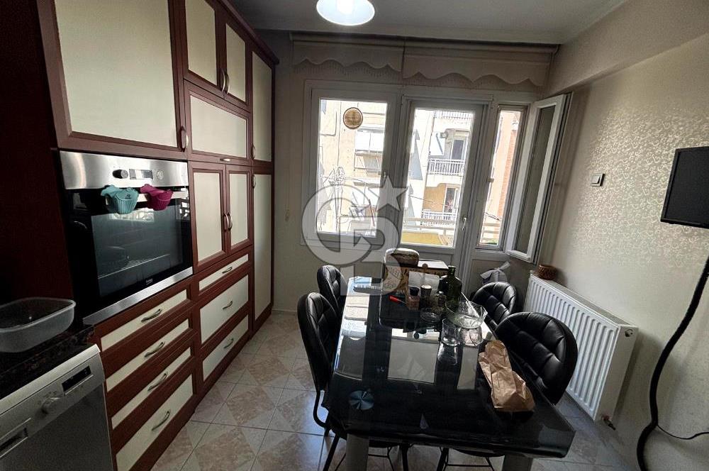 İZMİR KARŞIYAKA GİRNE CADDESİ'NDE 3+1 SATILIK DAİRE