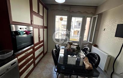 İZMİR KARŞIYAKA GİRNE CADDESİ'NDE 3+1 SATILIK DAİRE