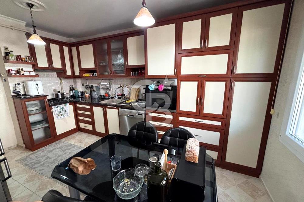 İZMİR KARŞIYAKA GİRNE CADDESİ'NDE 3+1 SATILIK DAİRE