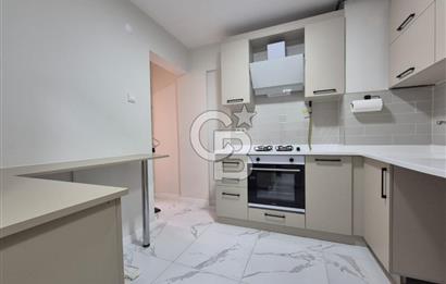 Karşıyaka Bahçelievler Mahallesi Cadde Üstü Satılık Boş Daire 