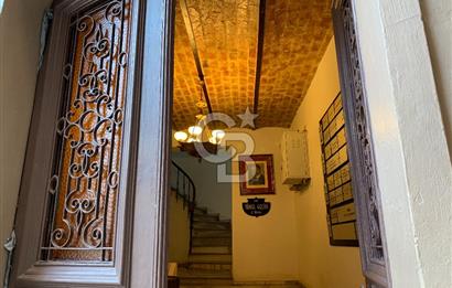TÜNEL MEYDANI TARİHİ TÜNEL GEÇİDİ İŞ HANINDA 14 m2 OFİS
