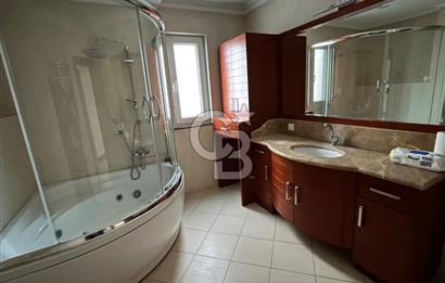 Deniz manzaralı kiralık 4+1 lüks daire