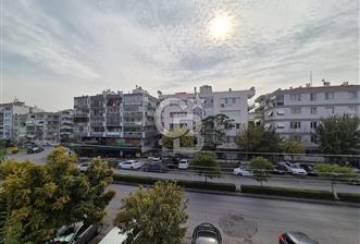 Karşıyaka Bahçelievler Mahallesi Cadde Üstü Satılık Boş Daire 