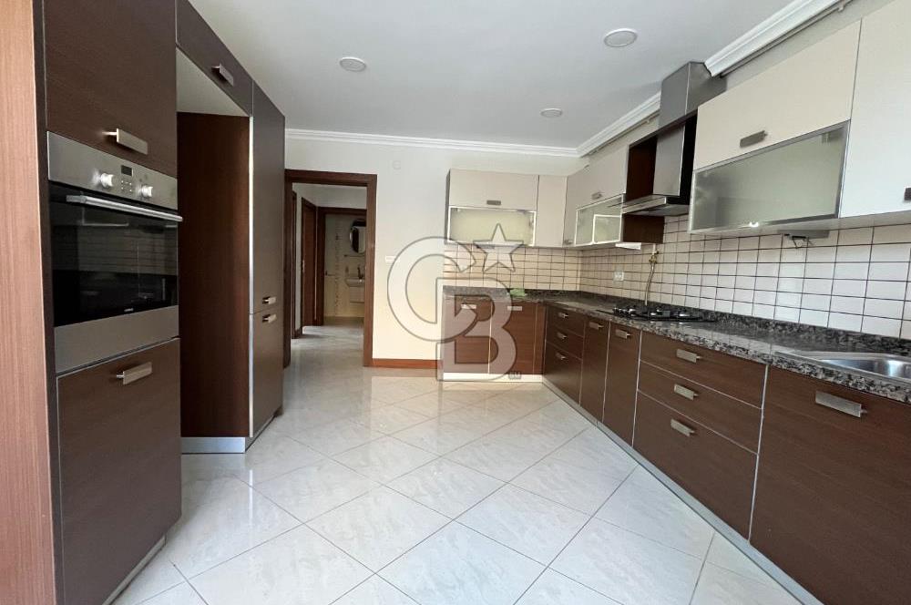 Deniz manzaralı kiralık 4+1 lüks daire