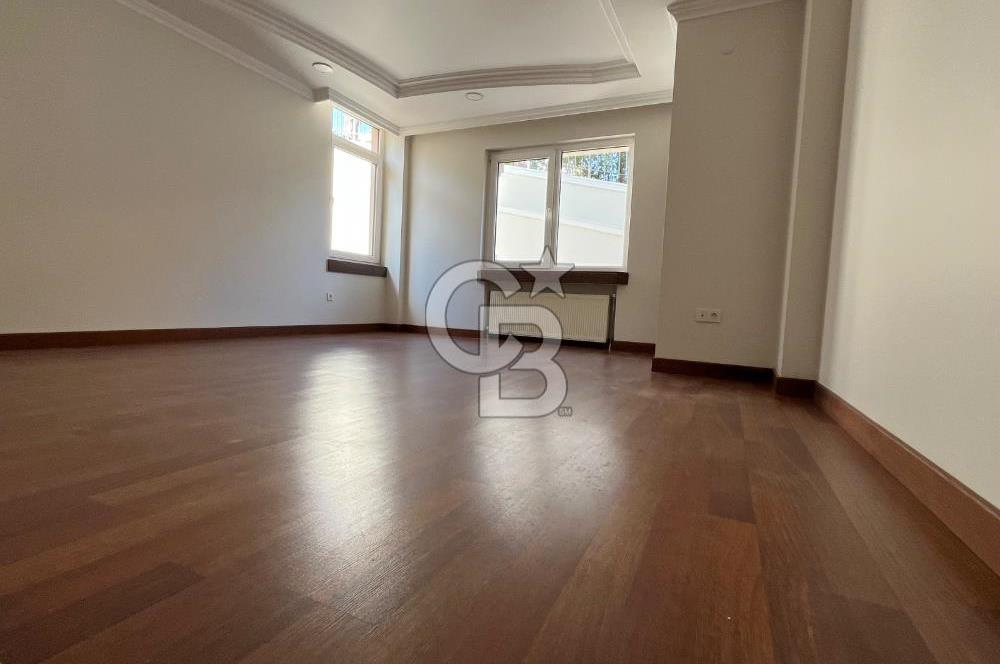 Deniz manzaralı kiralık 4+1 lüks daire