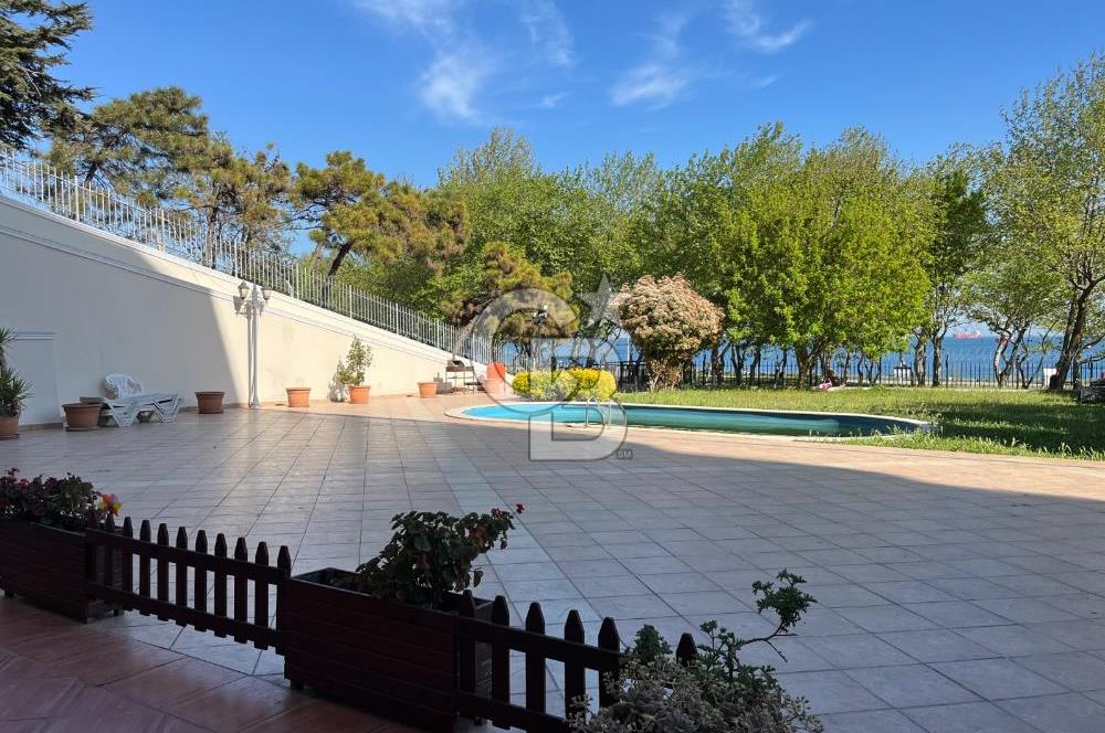 Deniz manzaralı kiralık 4+1 lüks daire
