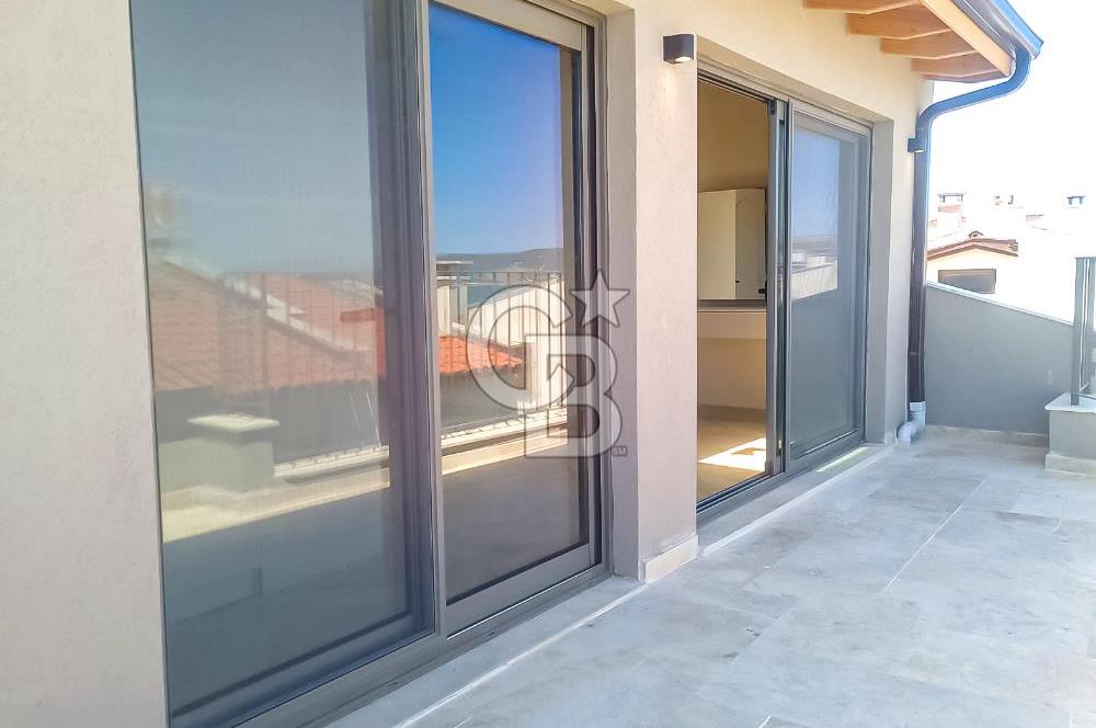 Urla Kalabak’ta Deniz Manzaralı, Bahçeli, 0 Tadilatlı 4+1 Villa