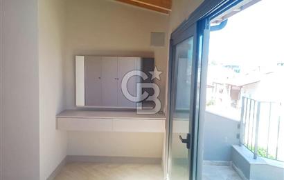 Urla Kalabak’ta Deniz Manzaralı, Bahçeli, 0 Tadilatlı 4+1 Villa