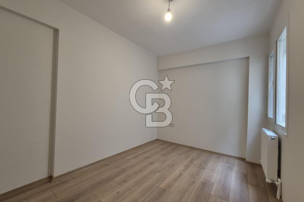 Karşıyaka Bahçelievler Mahallesi Cadde Üstü Satılık Boş Daire 