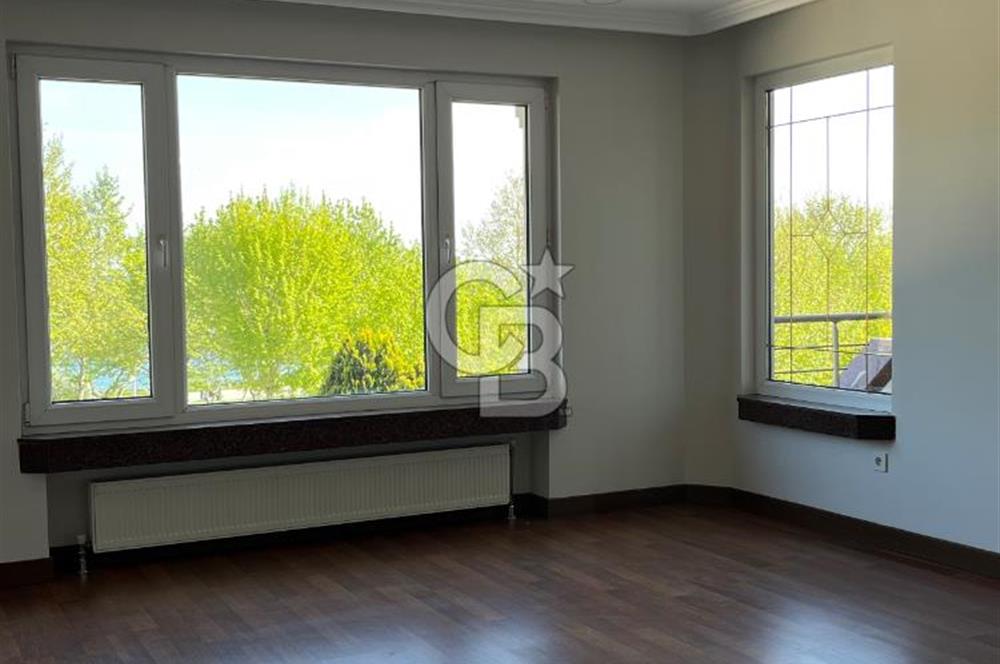 Deniz manzaralı kiralık 4+1 lüks daire