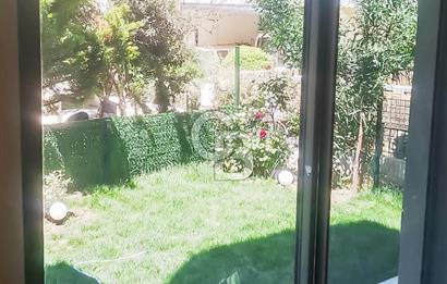 Urla Kalabak’ta Deniz Manzaralı, Bahçeli, 0 Tadilatlı 4+1 Villa