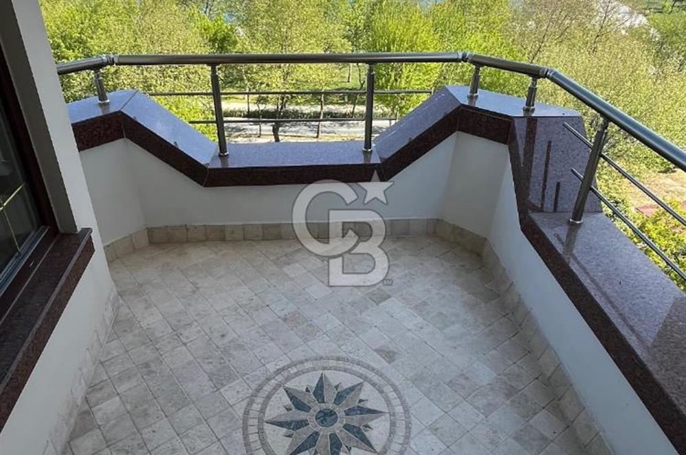 Full Deniz ve Park manzaralı 224.m2 4+1 daire