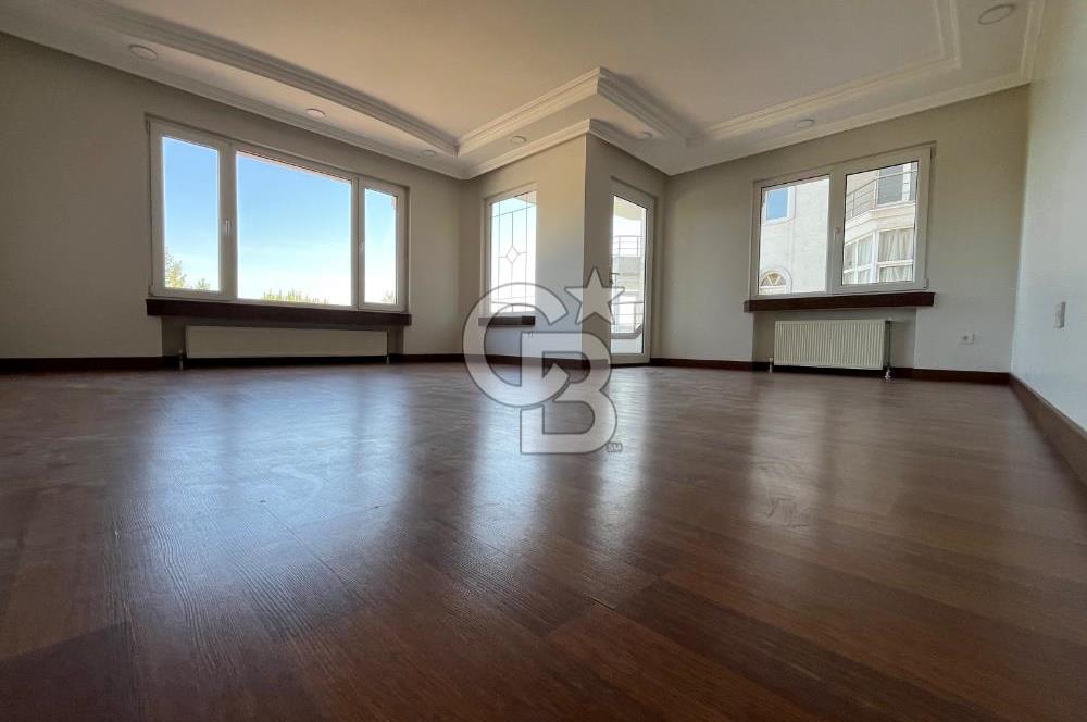 Deniz manzaralı kiralık 4+1 lüks daire
