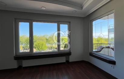 Deniz manzaralı kiralık 4+1 lüks daire