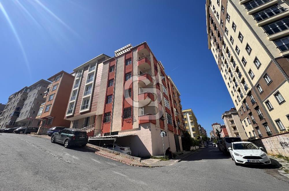 Ümraniye Çakmak Merkezi Konumda 190 m2 Yüksek Tavanlı Satılık Depo
