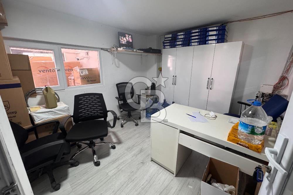 Ümraniye Çakmak Merkezi Konumda 190 m2 Yüksek Tavanlı Satılık Depo