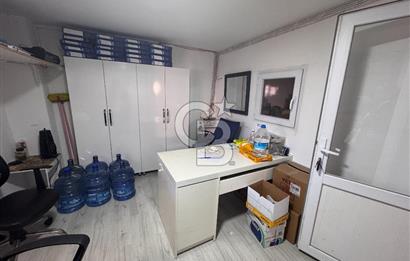 Ümraniye Çakmak Merkezi Konumda 190 m2 Yüksek Tavanlı Satılık Depo