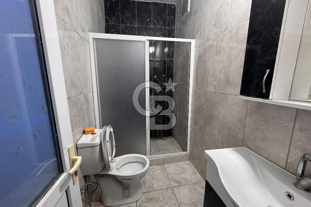 Ümraniye Çakmak Merkezi Konumda 190 m2 Yüksek Tavanlı Satılık Depo