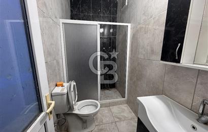Ümraniye Çakmak Merkezi Konumda 190 m2 Yüksek Tavanlı Satılık Depo