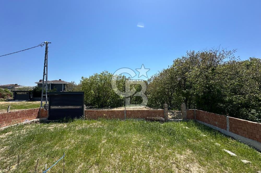 SİLİVRİ BÜYÜKÇAVUŞLU'DA SATILIK DOĞA MANZARALI 4+1 197 M² VİLLA