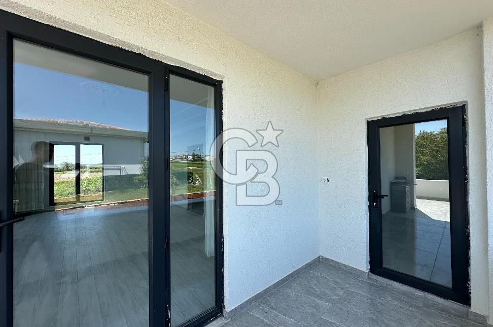 SİLİVRİ BÜYÜKÇAVUŞLU'DA SATILIK DOĞA MANZARALI 4+1 197 M² VİLLA