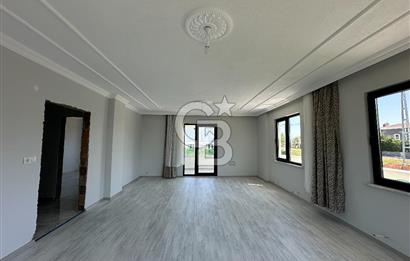 SİLİVRİ BÜYÜKÇAVUŞLU'DA SATILIK DOĞA MANZARALI 4+1 197 M² VİLLA