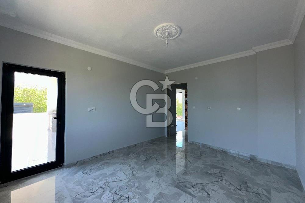 SİLİVRİ BÜYÜKÇAVUŞLU'DA SATILIK DOĞA MANZARALI 4+1 197 M² VİLLA