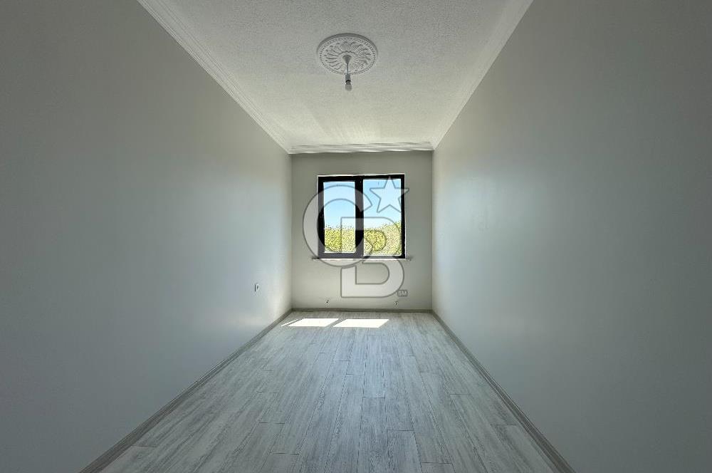 SİLİVRİ BÜYÜKÇAVUŞLU'DA SATILIK DOĞA MANZARALI 4+1 197 M² VİLLA