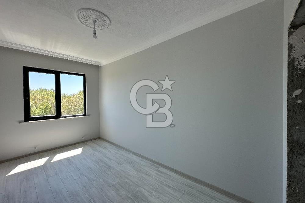 SİLİVRİ BÜYÜKÇAVUŞLU'DA SATILIK DOĞA MANZARALI 4+1 197 M² VİLLA