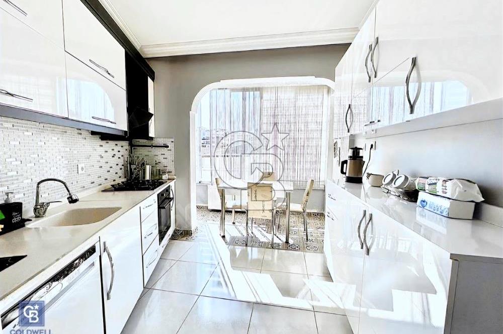 Güzelyalı Burgaz'da Deniz Manzaralı 4+1, Geniş, Teraslı Daire