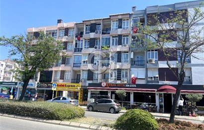 Karşıyaka Caher D. Bulvarında Satılık Dükkan