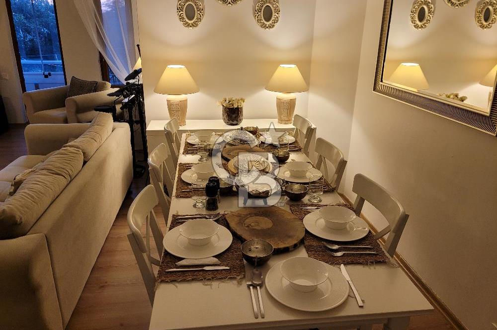 DİKMEN CADDESİNDE ŞEHRİN KALBİNDE SATILIK VİLLA TADINDA DAİRE