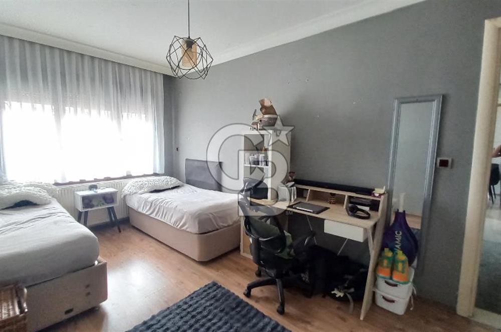 Haşim İşcan cad. Ara kat yeni bina 2+1 