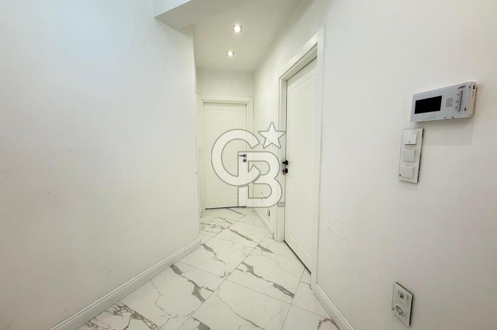 BAHÇEŞEHİR BOĞAZKÖY'DE KİRALIK 7+2 DUBLEKS-240 M2, GİYİNME ODALI