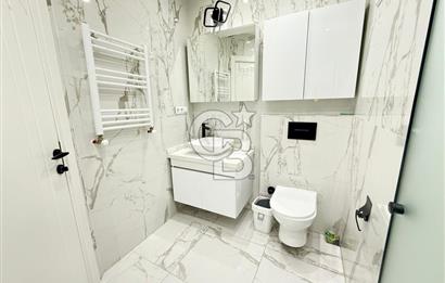 BAHÇEŞEHİR BOĞAZKÖY'DE KİRALIK 7+2 DUBLEKS-240 M2, GİYİNME ODALI