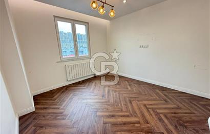 BAHÇEŞEHİR BOĞAZKÖY'DE KİRALIK 7+2 DUBLEKS-240 M2, GİYİNME ODALI