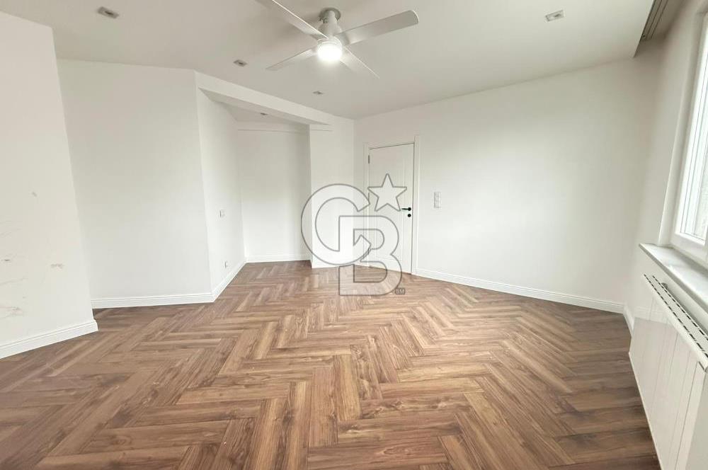 BAHÇEŞEHİR BOĞAZKÖY'DE KİRALIK 7+2 DUBLEKS-240 M2, GİYİNME ODALI
