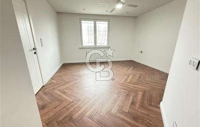 BAHÇEŞEHİR BOĞAZKÖY'DE KİRALIK 7+2 DUBLEKS-240 M2, GİYİNME ODALI